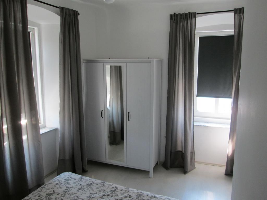 Vlatkoviceva Apartments Zengg Szoba fotó